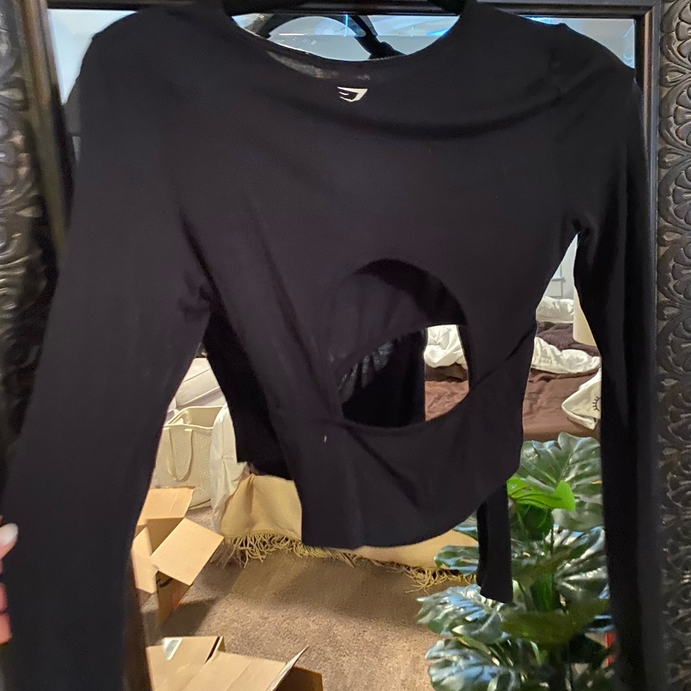 Gymshark long sleeve crop top